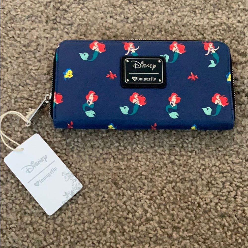 Disney wallet